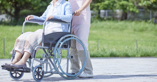 誤嚥性肺炎リスク”に備える口腔ケア。介護施設でも注目される薬用SPデンタルリンス